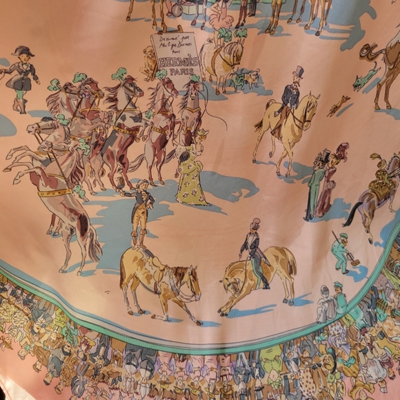 Vintage HERMÈS Cirque Molier silk scarf - Picture 5 of 11
